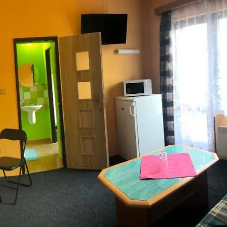 Hotel Na Trojce Puste Zibridovice