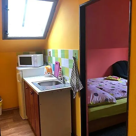 Na Trojce 3*