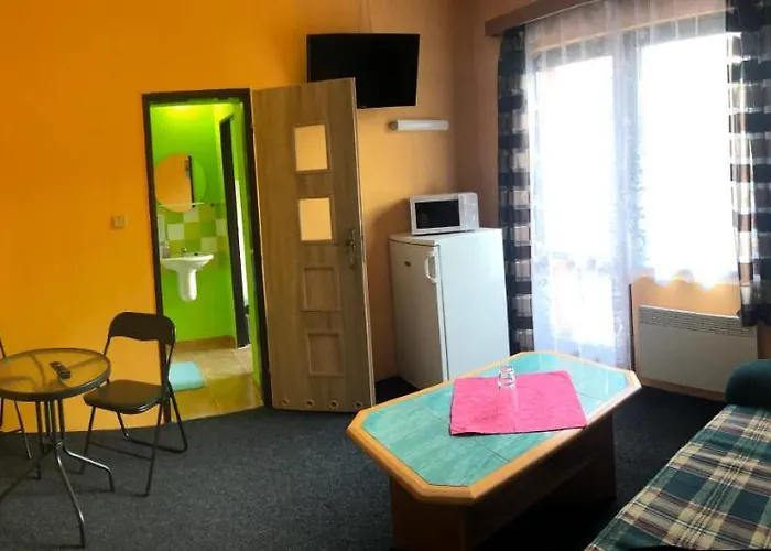 Hotel Na Trojce Puste Zibridovice