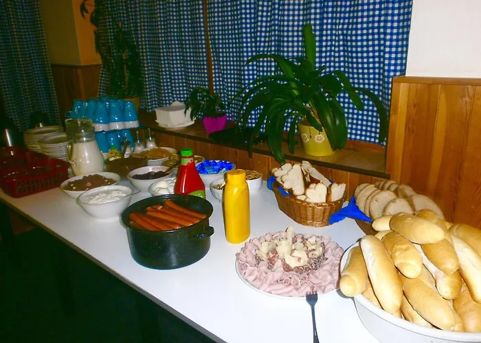 Hotel Na Trojce 3*